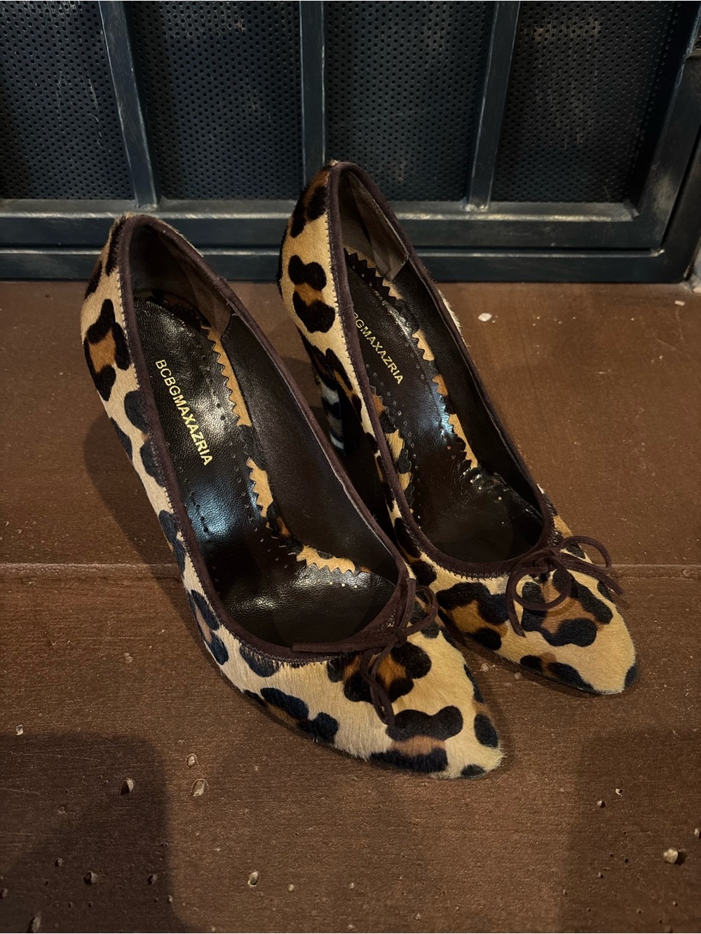 BCBGMAXAZRIA Leopard Print High Heels - Picture 6 of 6